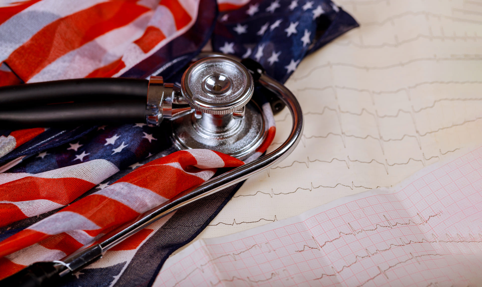 Atendimento médico e odontológico acessível para brasileiros nos EUA